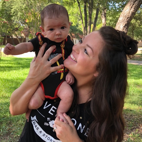 Meet your Posher, Jessica - Picture 1 of 1